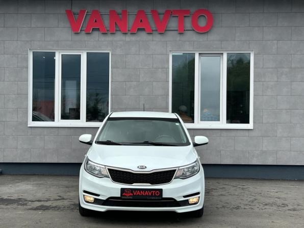 Kia Rio III Рестайлинг с пробегом 2016 года, цена 1 090 000 рублей, 117580 км, хэтчбек, Автокод Объявления
