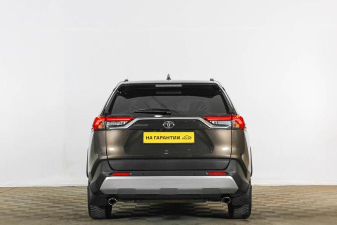 Toyota RAV4 V (XA50) с пробегом 2022 года, цена 2 949 000 рублей, 118000 км, внедорожник, Автокод Объявления