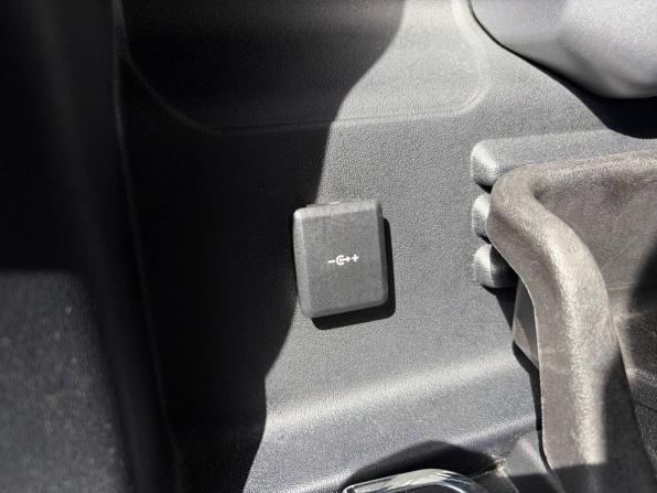 Land Rover Defender II с пробегом 2020 года, цена 4 250 000 рублей, 121251 км, внедорожник, Автокод Объявления