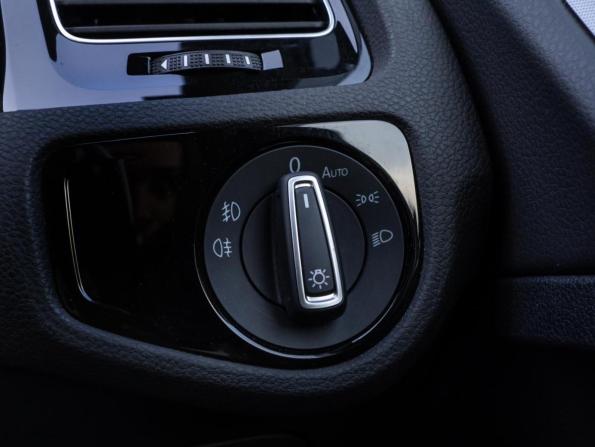 Volkswagen Golf VII с пробегом 2014 года, цена 1 600 000 рублей, 48316 км, универсал, Автокод Объявления