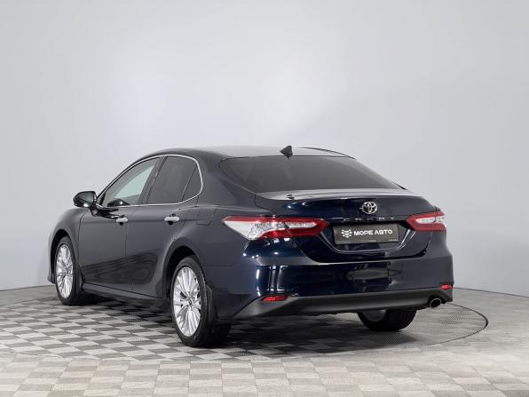 Toyota Camry VIII (XV70) с пробегом 2020 года, цена 3 350 000 рублей, 19749 км, седан, Автокод Объявления