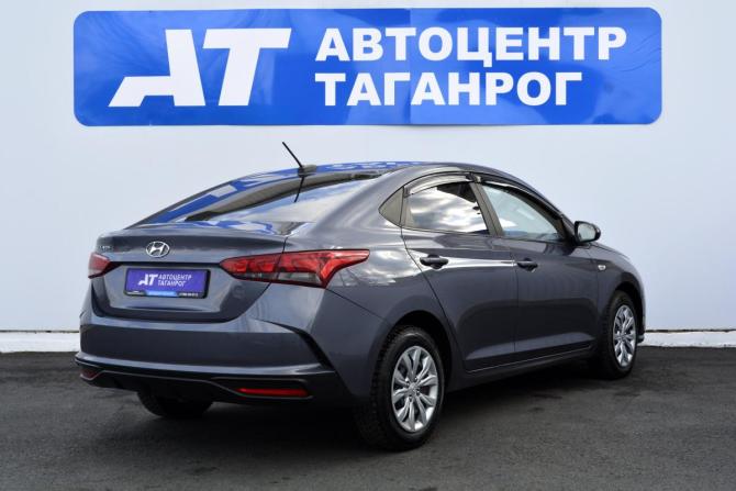 Hyundai Solaris II Рестайлинг с пробегом 2021 года, цена 1 775 000 рублей, 61514 км, седан, Автокод Объявления