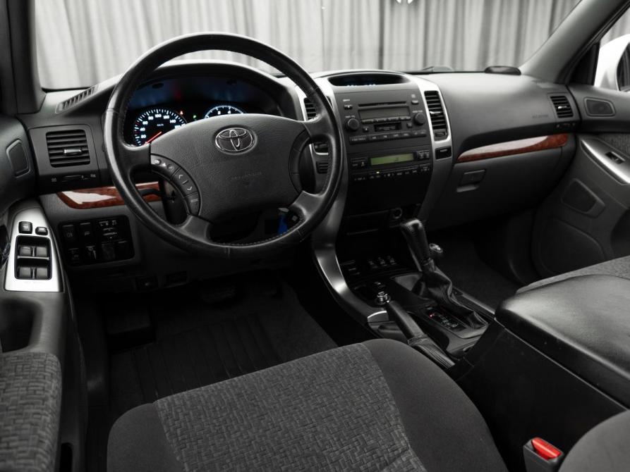 Toyota Land Cruiser Prado 120 Series Рестайлинг Москва  - изображение 7