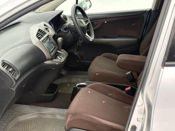 Honda Stream II с пробегом 2007 года, цена 810 000 рублей, 268226 км, минивэн, Автокод Объявления