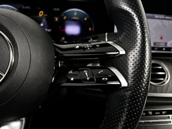 Mercedes-Benz E-Класс V (W213 S213 C238) Рестайлинг с пробегом 2021 года, цена 3 800 000 рублей, 134000 км, седан, Автокод Объявления