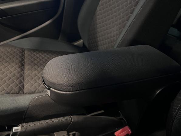 Volkswagen Polo V Рестайлинг с пробегом 2019 года, цена 1 775 000 рублей, 38500 км, седан, Автокод Объявления