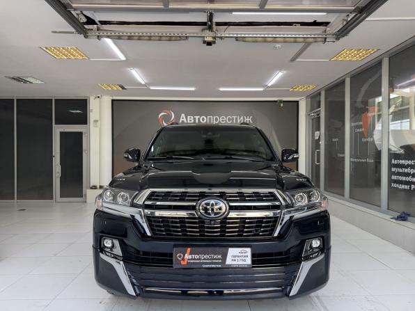 Toyota Land Cruiser 200 Series Рестайлинг 2 с пробегом 2020 года, цена 9 050 000 рублей, 92876 км, внедорожник, Автокод Объявления