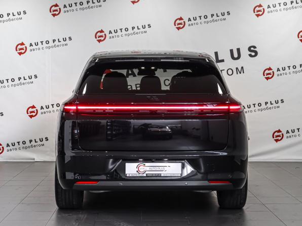 Li Auto (Lixiang) L7 I с пробегом 2023 года, цена 5 899 000 рублей, 46695 км, внедорожник, Автокод Объявления