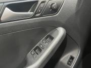 Volkswagen Jetta VI Курск  - изображение 32