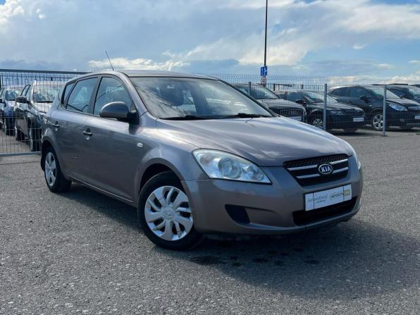 Kia Ceed I с пробегом 2007 года, цена 458 350 рублей, 265675 км, хэтчбек, Автокод Объявления