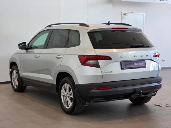 Skoda Karoq I с пробегом 2021 года, цена 2 445 000 рублей, 41474 км, внедорожник, Автокод Объявления