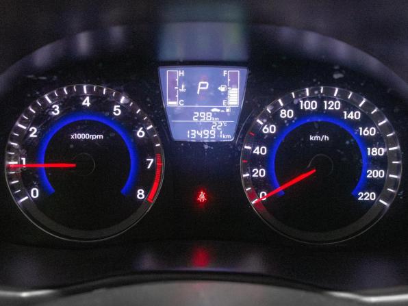 Hyundai Solaris I Рестайлинг с пробегом 2016 года, цена 950 000 рублей, 134991 км, седан, Автокод Объявления