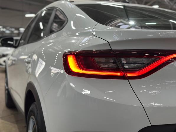 Renault Arkana I с пробегом 2021 года, цена 1 330 000 рублей, 79306 км, внедорожник, Автокод Объявления