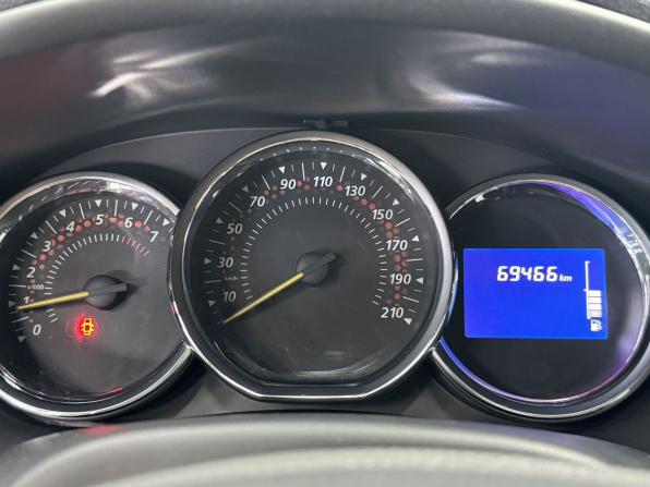 Renault Sandero II с пробегом 2018 года, цена 1 130 000 рублей, 69338 км, хэтчбек, Автокод Объявления