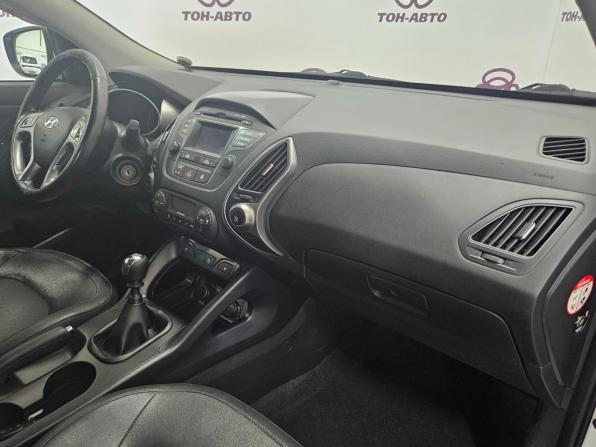 Hyundai ix35 I Рестайлинг с пробегом 2014 года, цена 995 000 рублей, 209797 км, внедорожник, Автокод Объявления