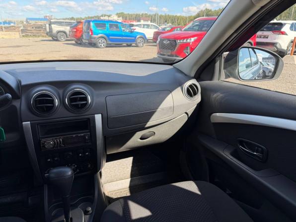 Nissan Almera III (G15) с пробегом 2014 года, цена 645 000 рублей, 131316 км, седан, Автокод Объявления
