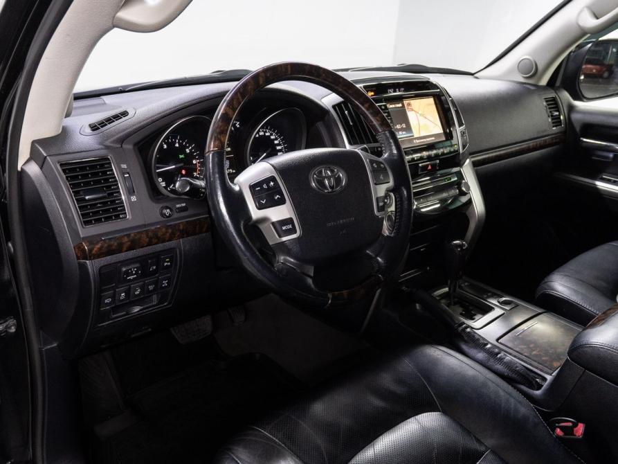 Toyota Land Cruiser 200 Series Рестайлинг 1 Тюмень  - изображение 10