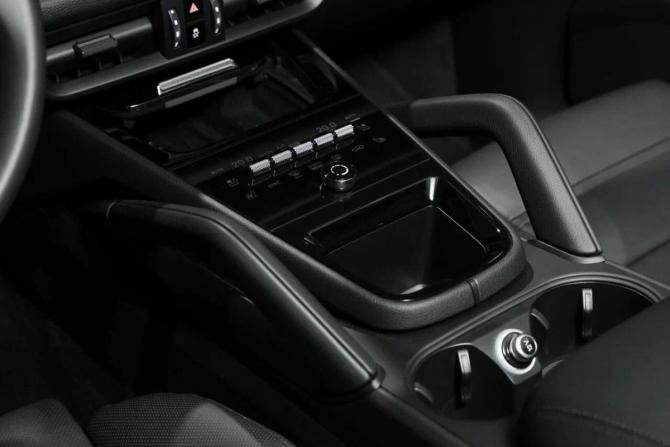 Новый Porsche Cayenne III Рестайлинг 2025 года, цена 16 500 000 рублей, внедорожник, Автокод Объявления