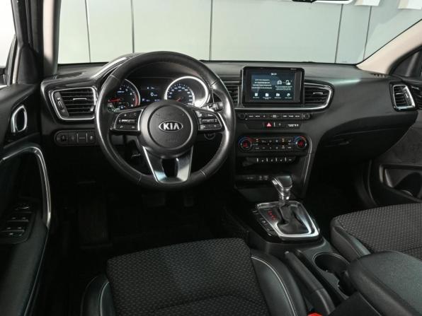Kia Ceed III с пробегом 2018 года, цена 1 820 000 рублей, 90159 км, хэтчбек, Автокод Объявления