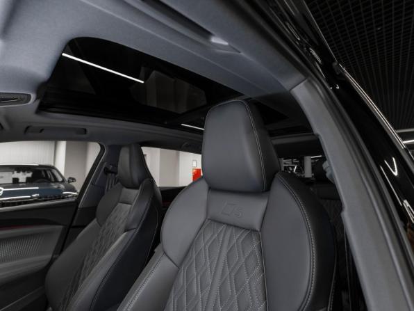 Audi Q5 III (GU) с пробегом 2026 года, цена 6 490 000 рублей, 11 км, внедорожник, Автокод Объявления