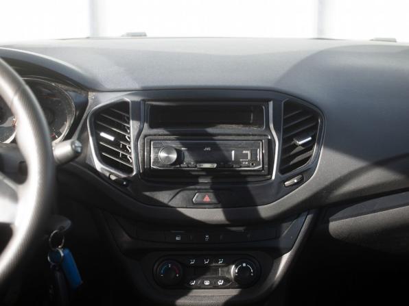 Lada (ВАЗ) Vesta I с пробегом 2020 года, цена 880 000 рублей, 118700 км, седан, Автокод Объявления