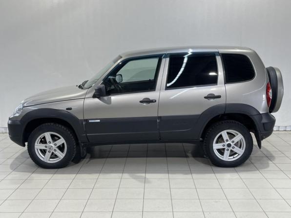 Chevrolet Niva I Рестайлинг с пробегом 2019 года, цена 785 000 рублей, 116187 км, внедорожник, Автокод Объявления