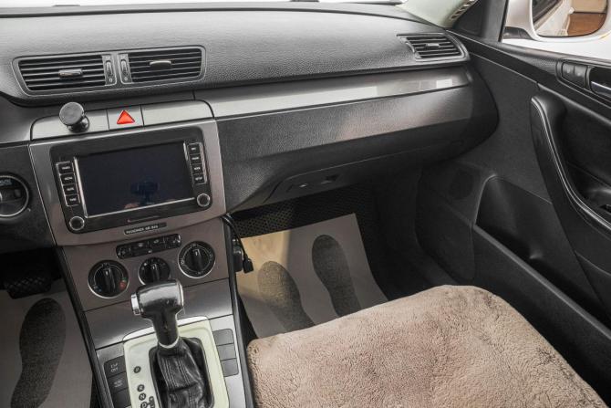Volkswagen Passat B6 с пробегом 2007 года, цена 699 000 рублей, 266000 км, седан, Автокод Объявления