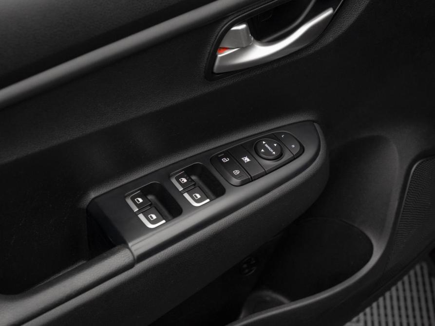 Kia Rio IV Москва  - изображение 13