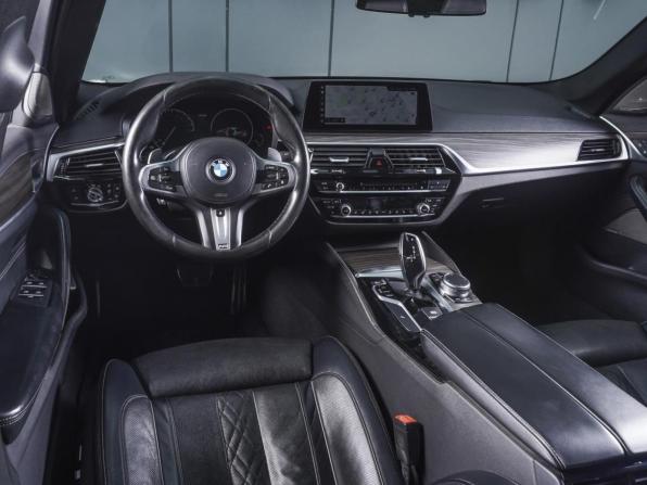 BMW 5 серии VII (G30/G31/G38) с пробегом 2019 года, цена 3 990 000 рублей, 235760 км, седан, Автокод Объявления