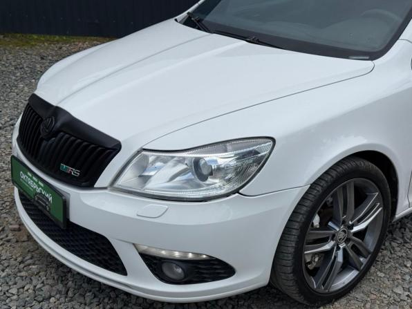 Skoda Octavia RS II Рестайлинг с пробегом 2010 года, цена 1 049 000 рублей, 230194 км, хэтчбек, Автокод Объявления