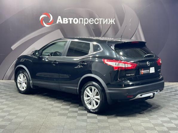 Nissan Qashqai II с пробегом 2016 года, цена 1 620 000 рублей, 93136 км, внедорожник, Автокод Объявления