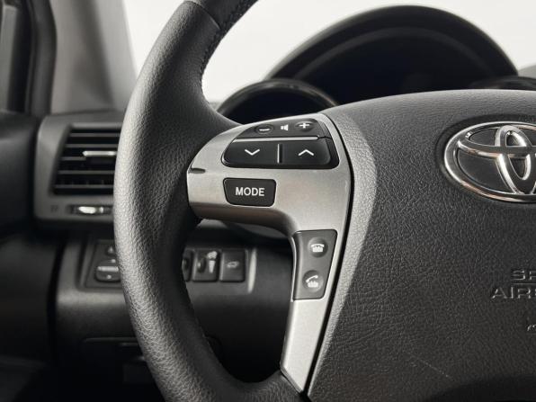 Toyota Highlander II (XU40) Рестайлинг с пробегом 2012 года, цена 2 250 500 рублей, 156282 км, внедорожник, Автокод Объявления