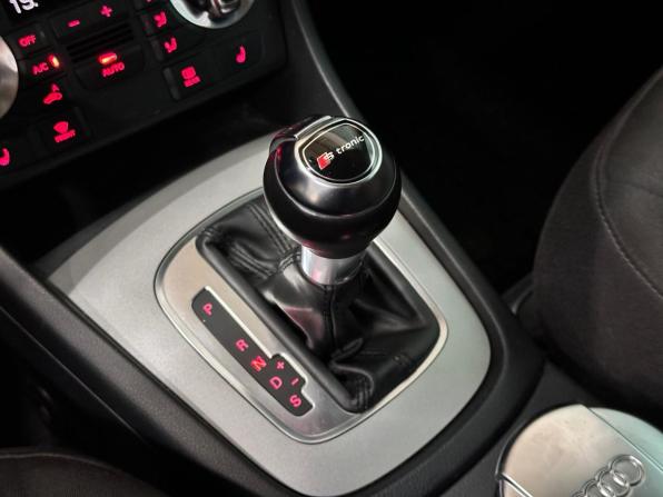 Audi Q3 I (8U) с пробегом 2014 года, цена 1 777 000 рублей, 123810 км, внедорожник, Автокод Объявления