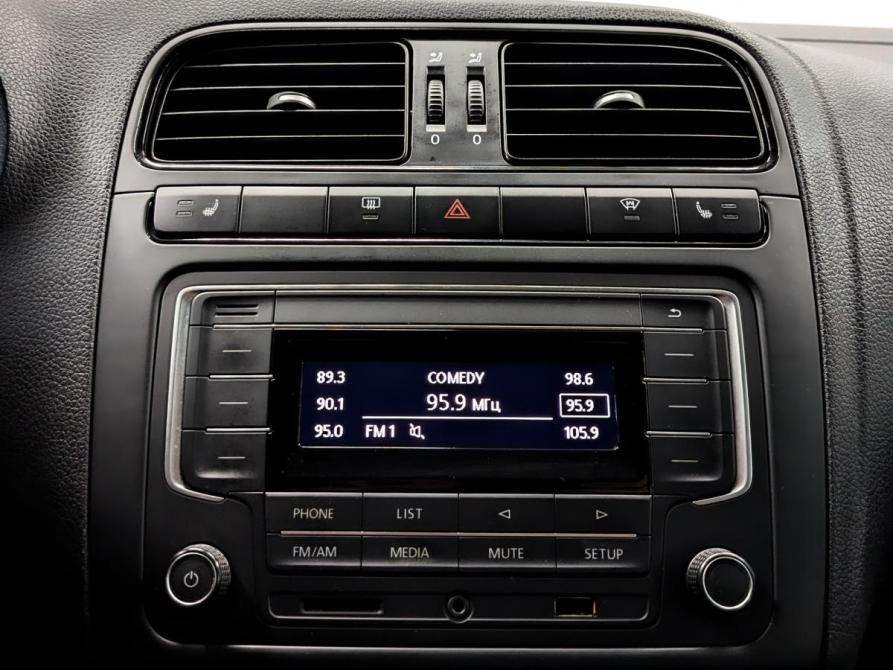 Volkswagen Polo V Рестайлинг Санкт-Петербург  - изображение 15