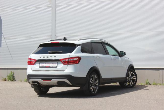 Lada (ВАЗ) Vesta I с пробегом 2021 года, цена 1 357 000 рублей, 81474 км, универсал, Автокод Объявления
