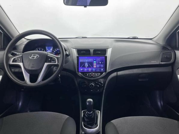 Hyundai Solaris I с пробегом 2013 года, цена 670 000 рублей, 226000 км, хэтчбек, Автокод Объявления