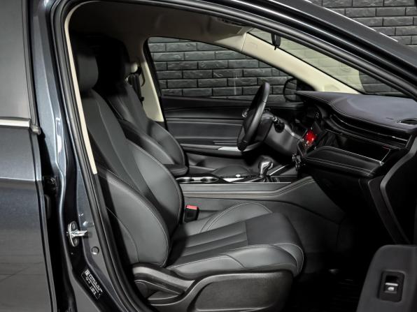 Omoda S5 с пробегом 2024 года, цена 1 600 000 рублей, 21500 км, седан, Автокод Объявления
