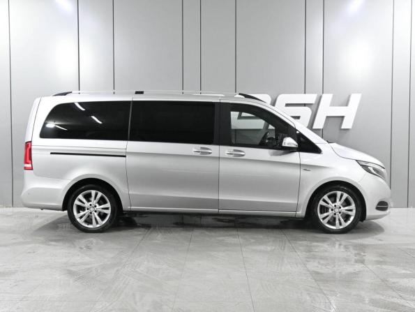 Mercedes-Benz V-Класс III (W447) с пробегом 2016 года, цена 6 649 000 рублей, 45567 км, минивэн, Автокод Объявления