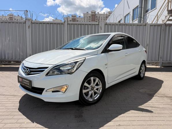 Hyundai Solaris I Рестайлинг с пробегом 2016 года, цена 937 000 рублей, 155300 км, седан, Автокод Объявления