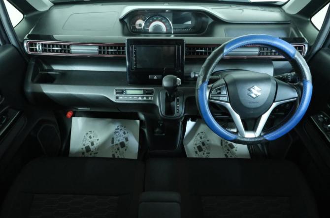 Suzuki Wagon R VI с пробегом 2017 года, цена 919 000 рублей, 99948 км, хэтчбек, Автокод Объявления