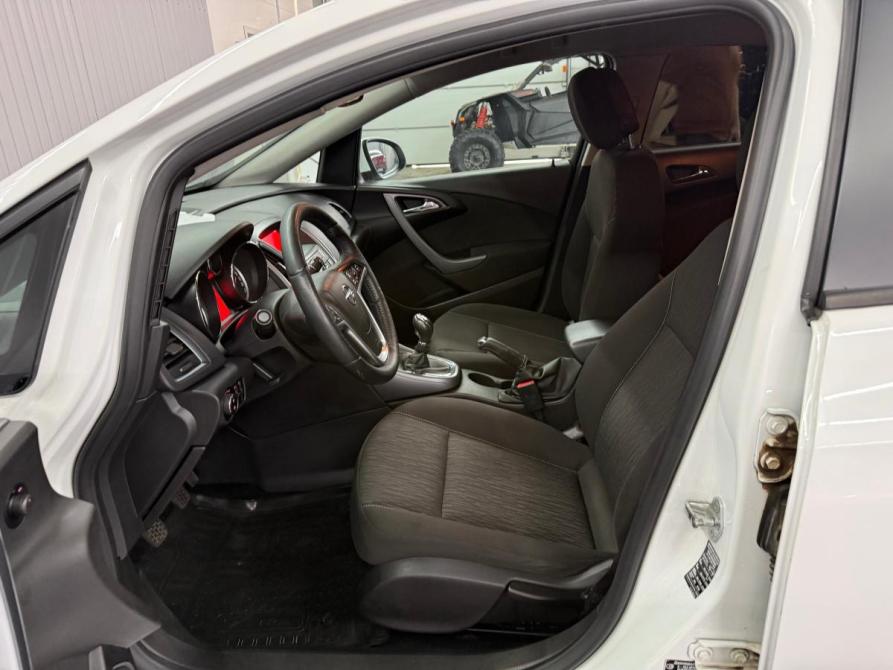Opel Astra J Рестайлинг Краснодар  - изображение 12
