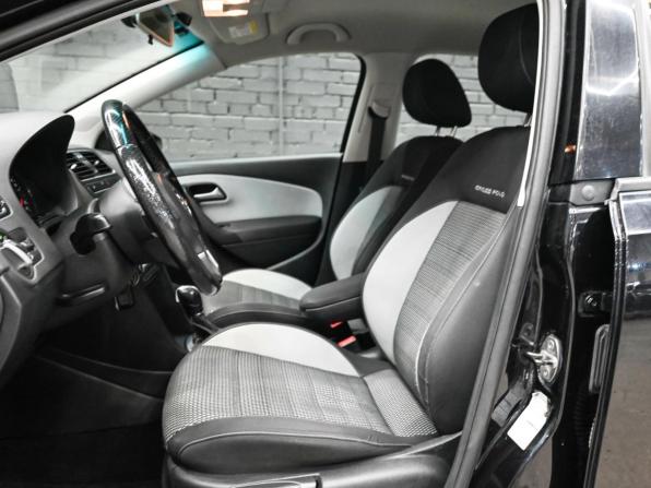Volkswagen Polo V с пробегом 2012 года, цена 700 000 рублей, 202184 км, хэтчбек, Автокод Объявления