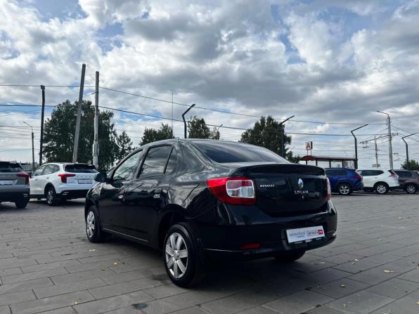 Renault Logan II с пробегом 2017 года, цена 902 200 рублей, 77121 км, седан, Автокод Объявления