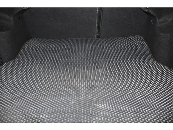 Mercedes-Benz C-Класс III (W204) Рестайлинг с пробегом 2012 года, цена 1 349 000 рублей, 156400 км, седан, Автокод Объявления