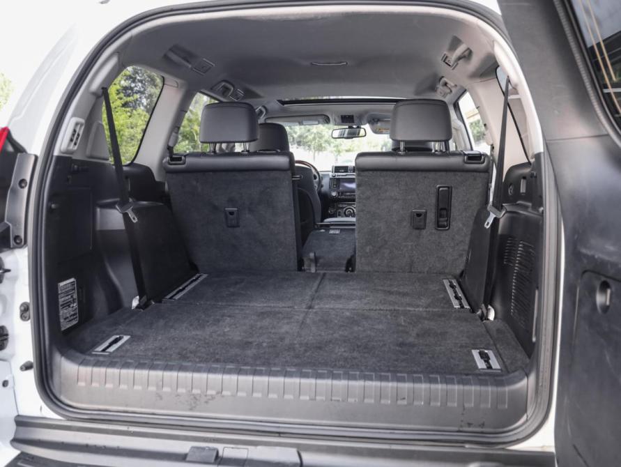 Toyota Land Cruiser Prado 150 Series Рестайлинг 1 Санкт-Петербург  - изображение 36
