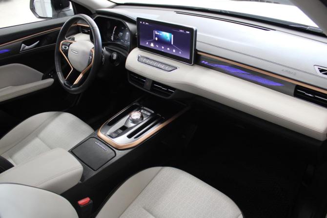 Haval Jolion I Рестайлинг с пробегом 2024 года, цена 2 186 000 рублей, 38121 км, внедорожник, Автокод Объявления