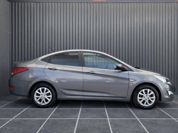 Hyundai Solaris I Рестайлинг с пробегом 2016 года, цена 917 000 рублей, 194493 км, седан, Автокод Объявления