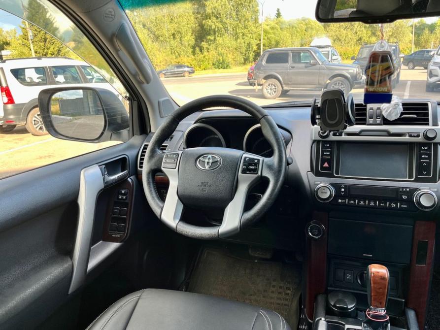 Toyota Land Cruiser Prado 150 Series Рестайлинг 1 Великие Луки  - изображение 15
