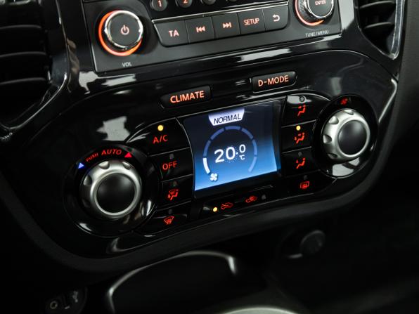 Nissan Juke I с пробегом 2012 года, цена 1 049 900 рублей, 87000 км, внедорожник, Автокод Объявления