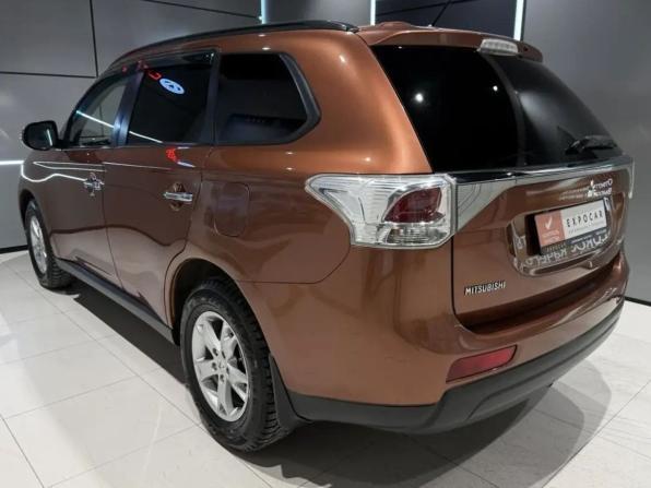 Mitsubishi Outlander III с пробегом 2012 года, цена 1 341 000 рублей, 234700 км, внедорожник, Автокод Объявления